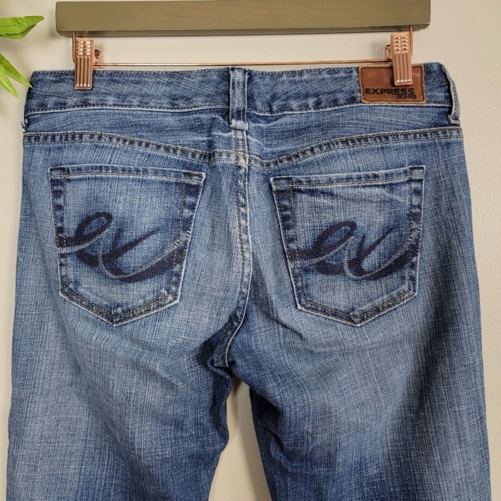 Express Stella Boot Cut Bootcut Low Rise Medium Wash Stretch Jeans 6 Short